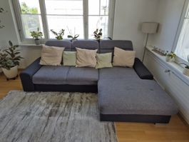 Couch mit Bettfunktion und Stauraum 