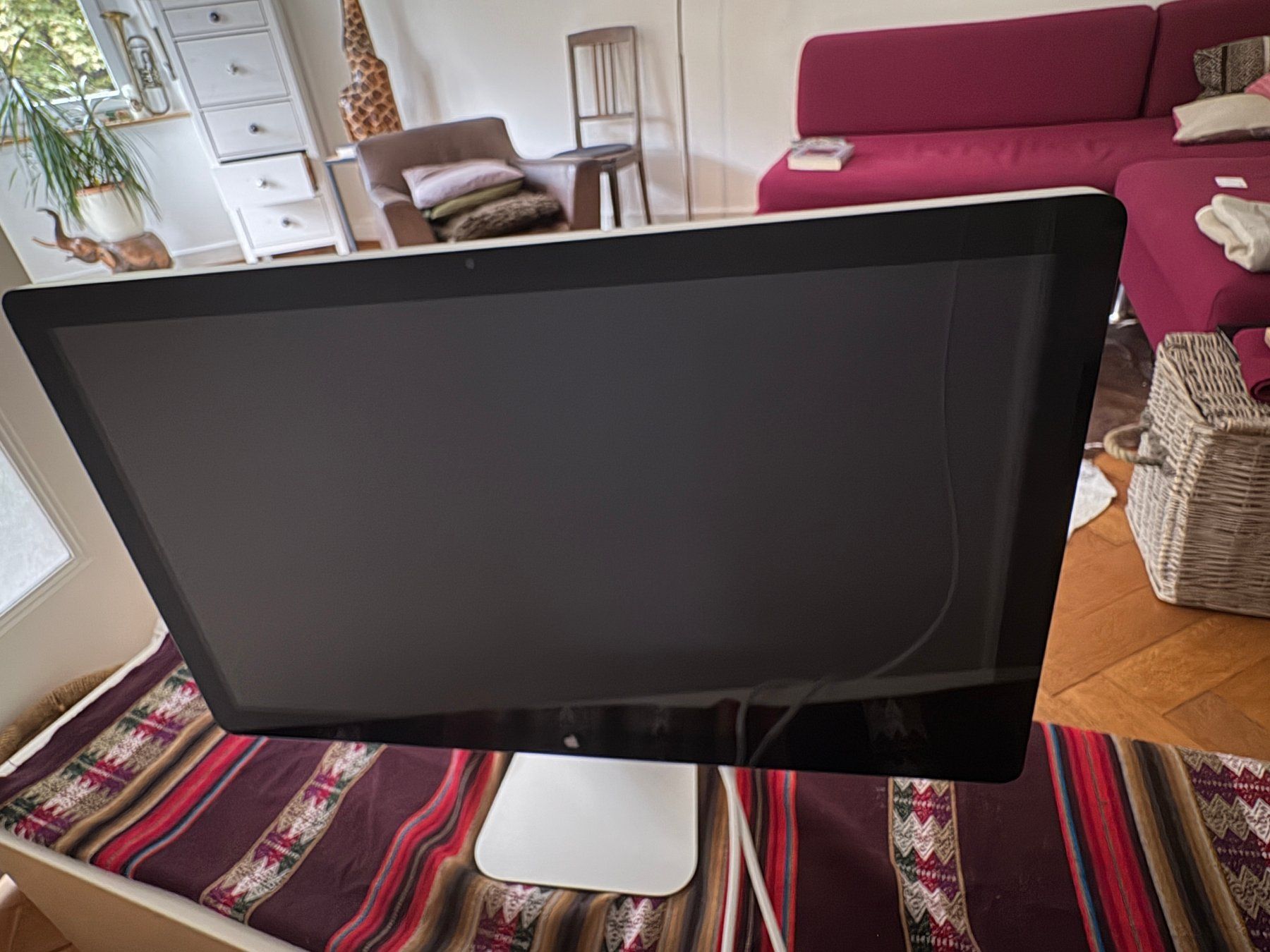 Monitor: Thunderbolt - Apple 27 Zoll Bildschirm – Usato da Basel venduto da giraffe028 1