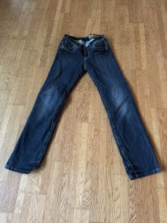 Damen-Töffjeans W26 L32 dunkelblau guter Zustand