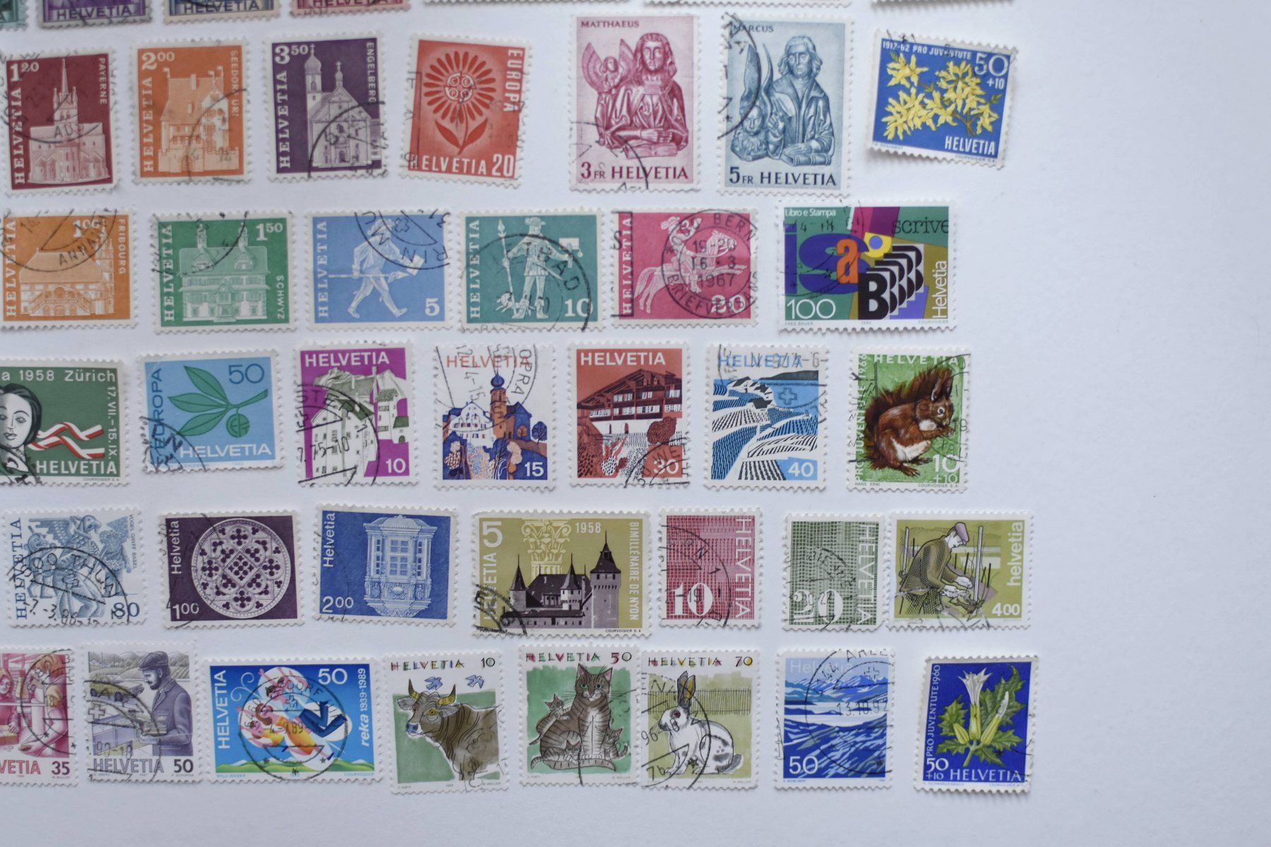 Tutti i francobolli: Lot 75 timbres Suisse – Usato da Belmont-sur-Yverdon venduto da bichet02 3