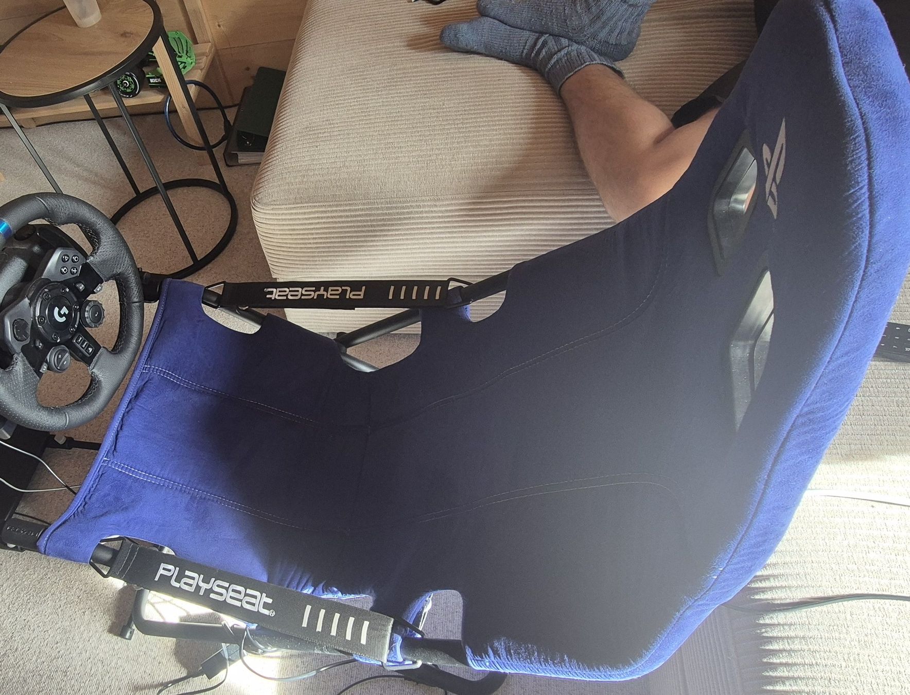 Logitech Controller: Logitech G923 Lenkrad mit Playseat – Usato da Davos Platz venduto da Adi2_
