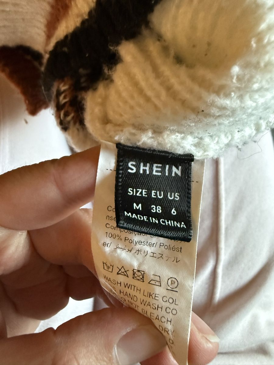 Shein Giacche: Shein Strickjacke Gr. M  – Usato da Langenthal venduto da vik_v5ml 5