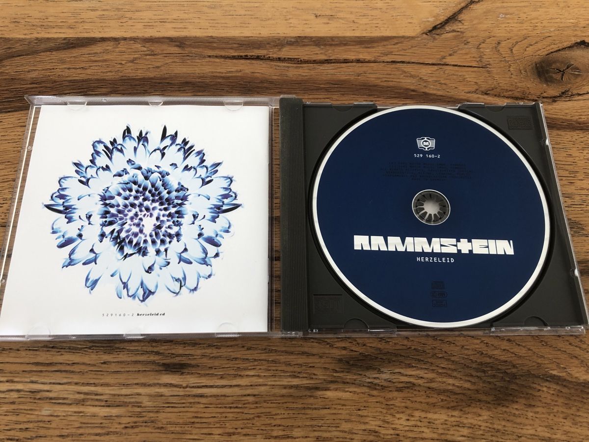 CD: Rammstein - Herzeleid (1995) – Usato da Embrach venduto da rocky84 1