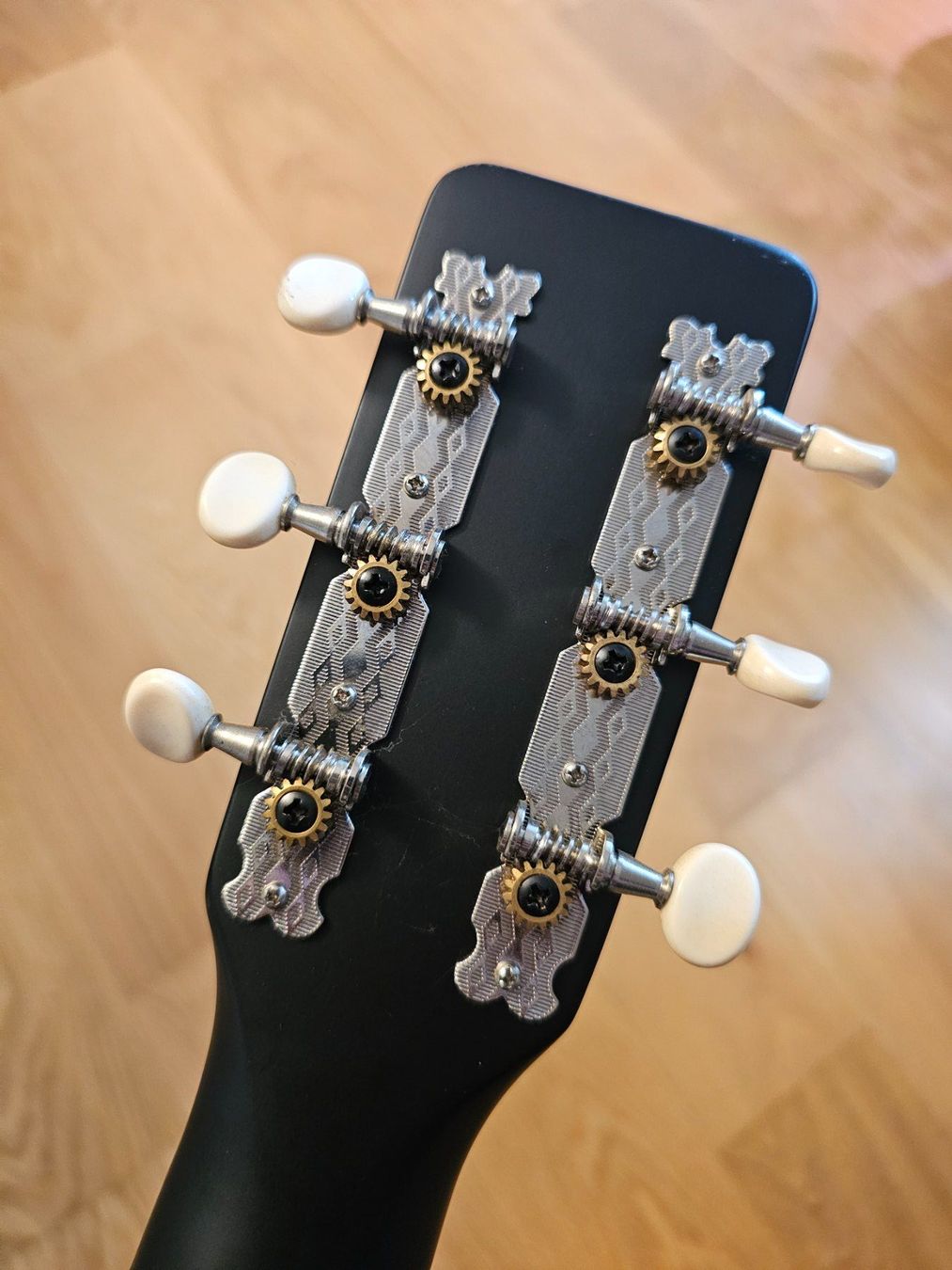 Gretsch Instruments de musique: Gretsch G9500 Jim Dandy – D'occasion à Lufingen par Argannon 3