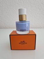 Hermès Vernis à Ongles in 28 Bleu Cyanée