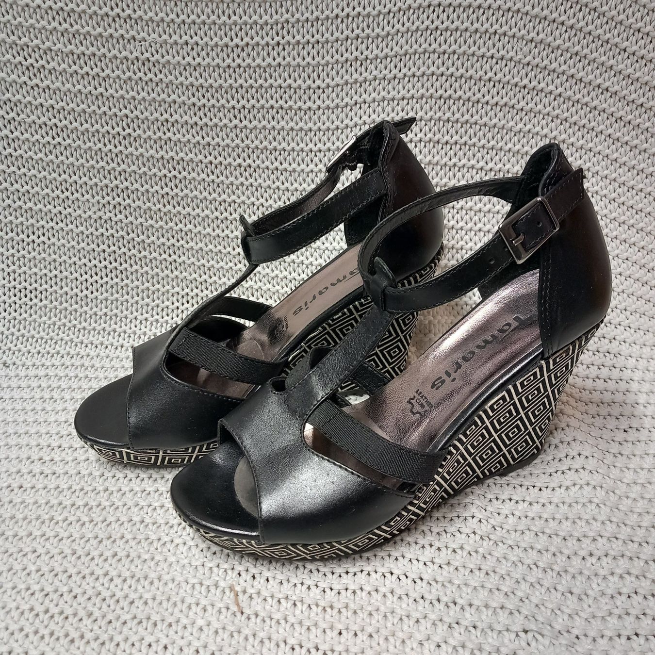 Tamaris Scarpe da donna: Keilsandalen Tamaris Gr.37 – Usato da Gwatt (Thun) venduto da umwelt-brocki