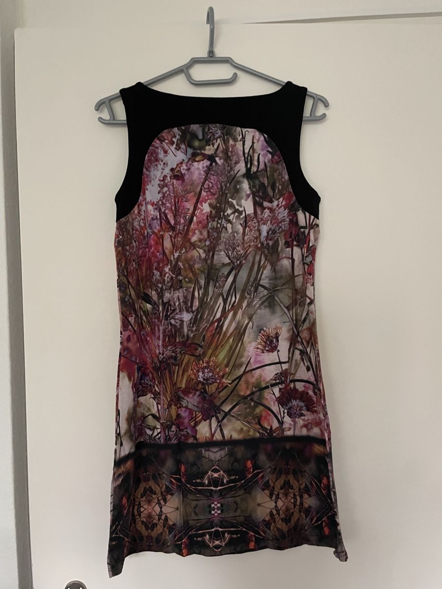 Comma Kleider: Comma mini Kleid Blumenmuster Grösse 34 – Gebraucht aus Luzern von andyke 1