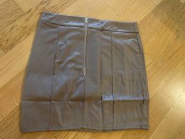 Rock Schicker Lederimitat Minirock Gr. S Neu mit Etikett