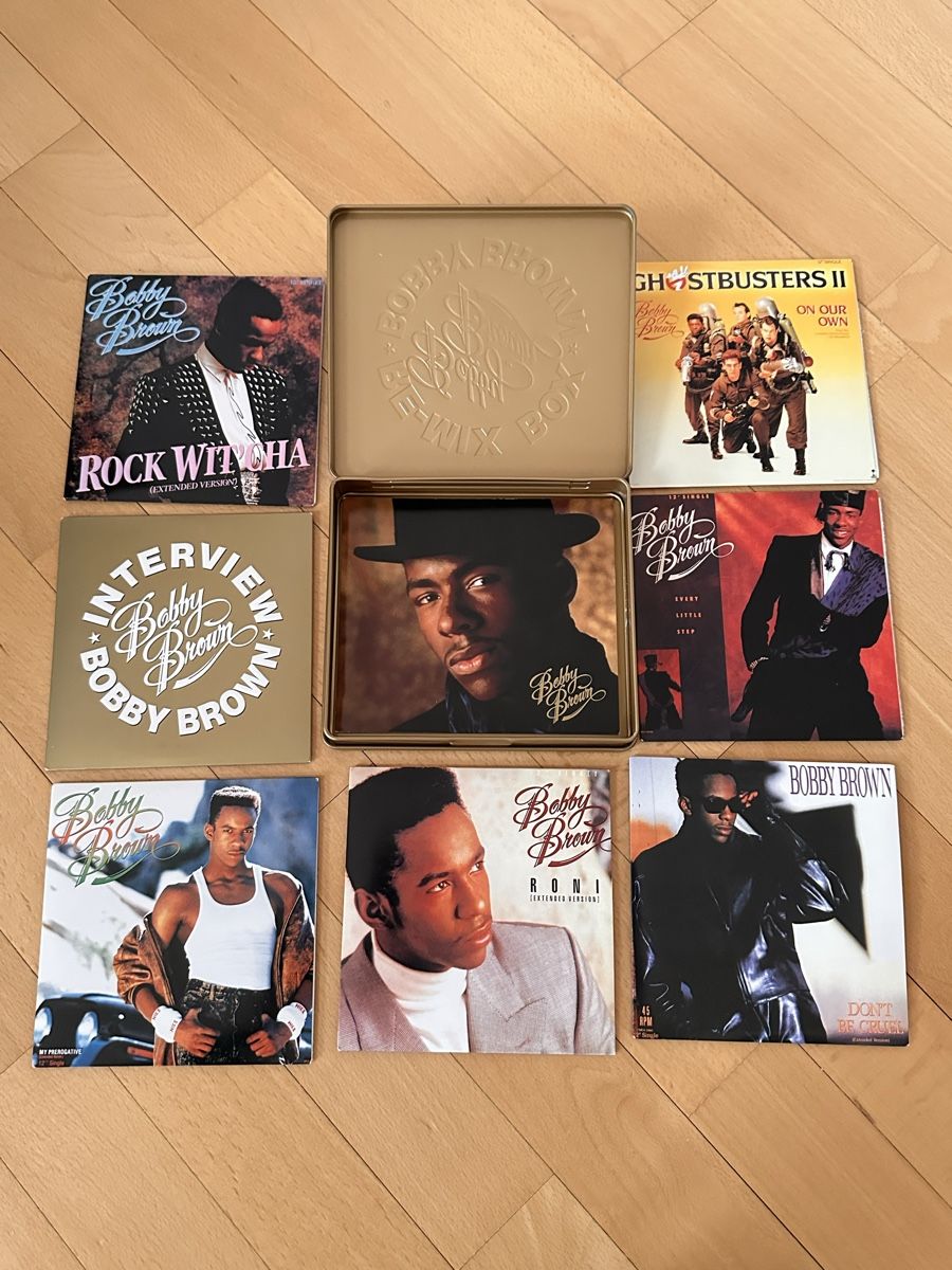 CD: Bobby Brown Re-Mix-Box, Blech Box – Nuovo (secondo la descrizione) da Däniken SO venduto da cash63 3