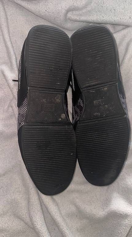 Herrenschuhe: BOSS Sneaker Schwarz - 43 Grösse – Gebraucht aus Felben-Wellhausen von ale_y7hx 1