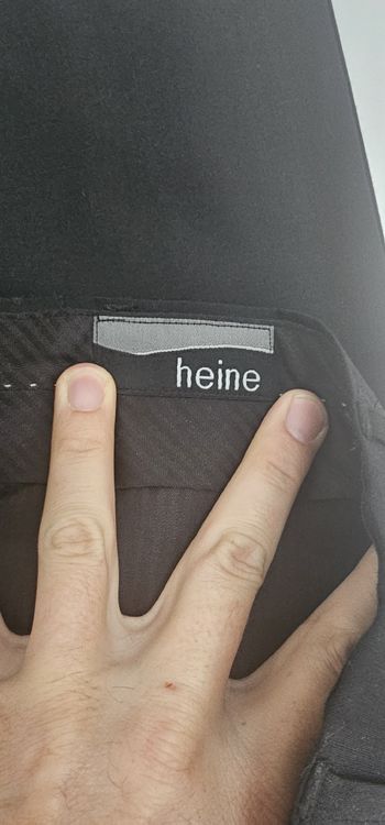 Kleiderpaket Heine Stoffhose schwarz Gr. 52 mit 11 Hemden in 4