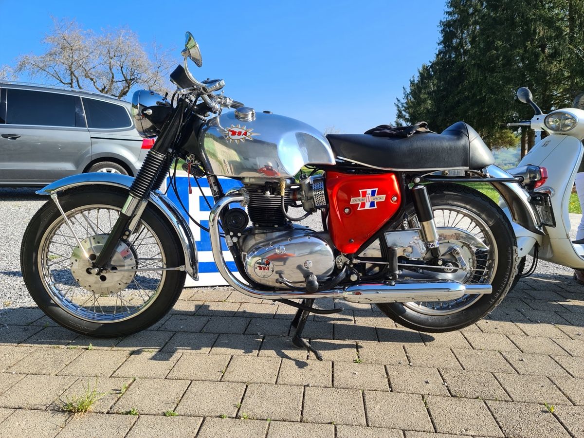 Route: BSA A65 Spitfire – D'occasion à Zürich par Pdreyer 2