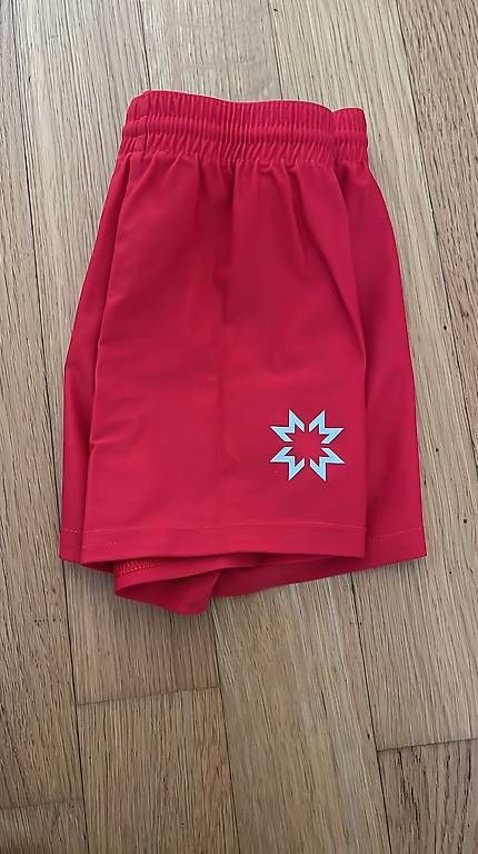 Lotti & Set di vestiti: Diverse Turnkleider – Usato da Solothurn venduto da MAtila89 1