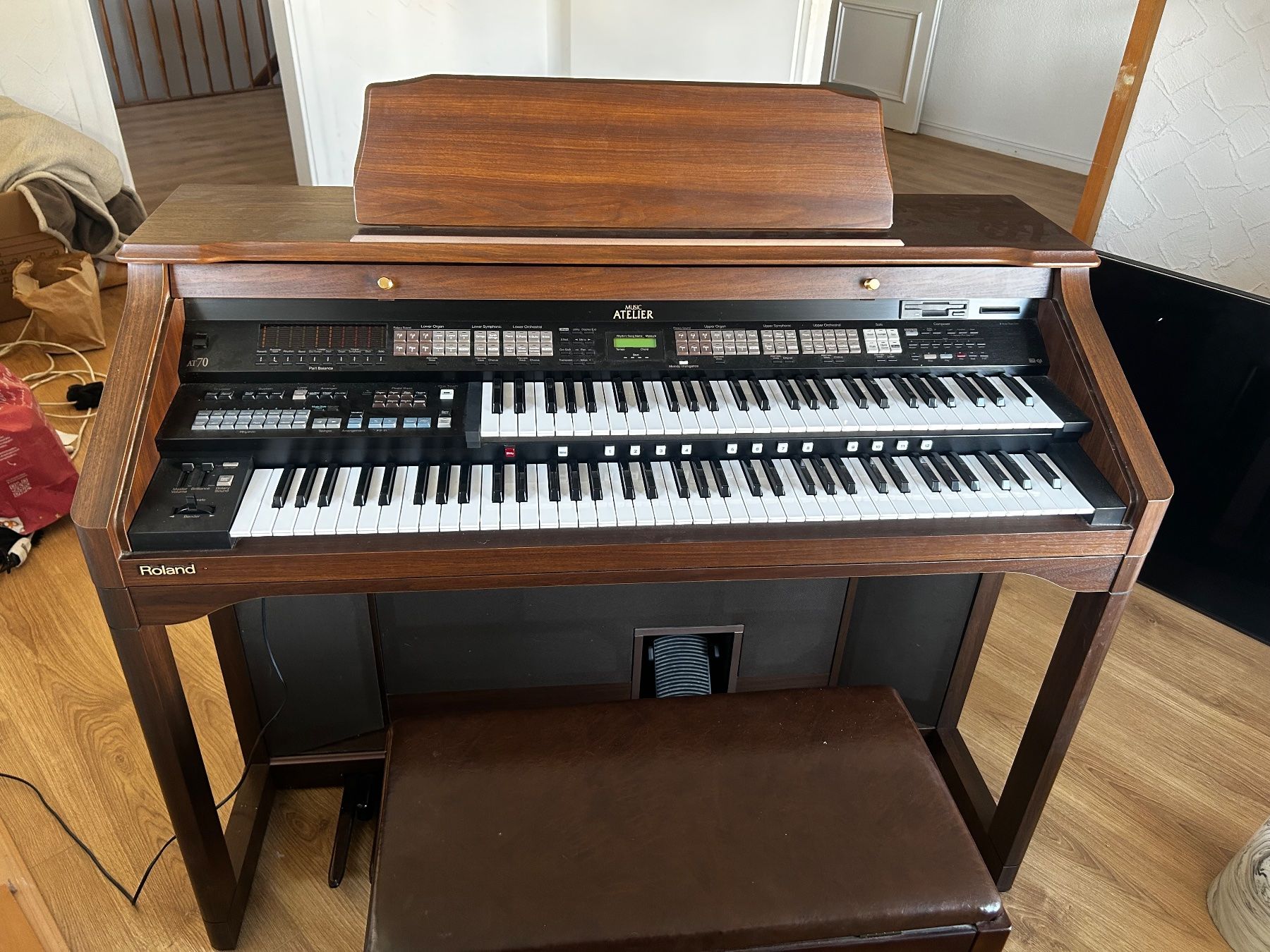 Roland Strumenti musicali: Digital Piano Roland – Difettoso da Bättwil venduto da mat_69sq 2
