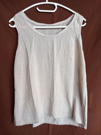 Débardeur beige en lin léger