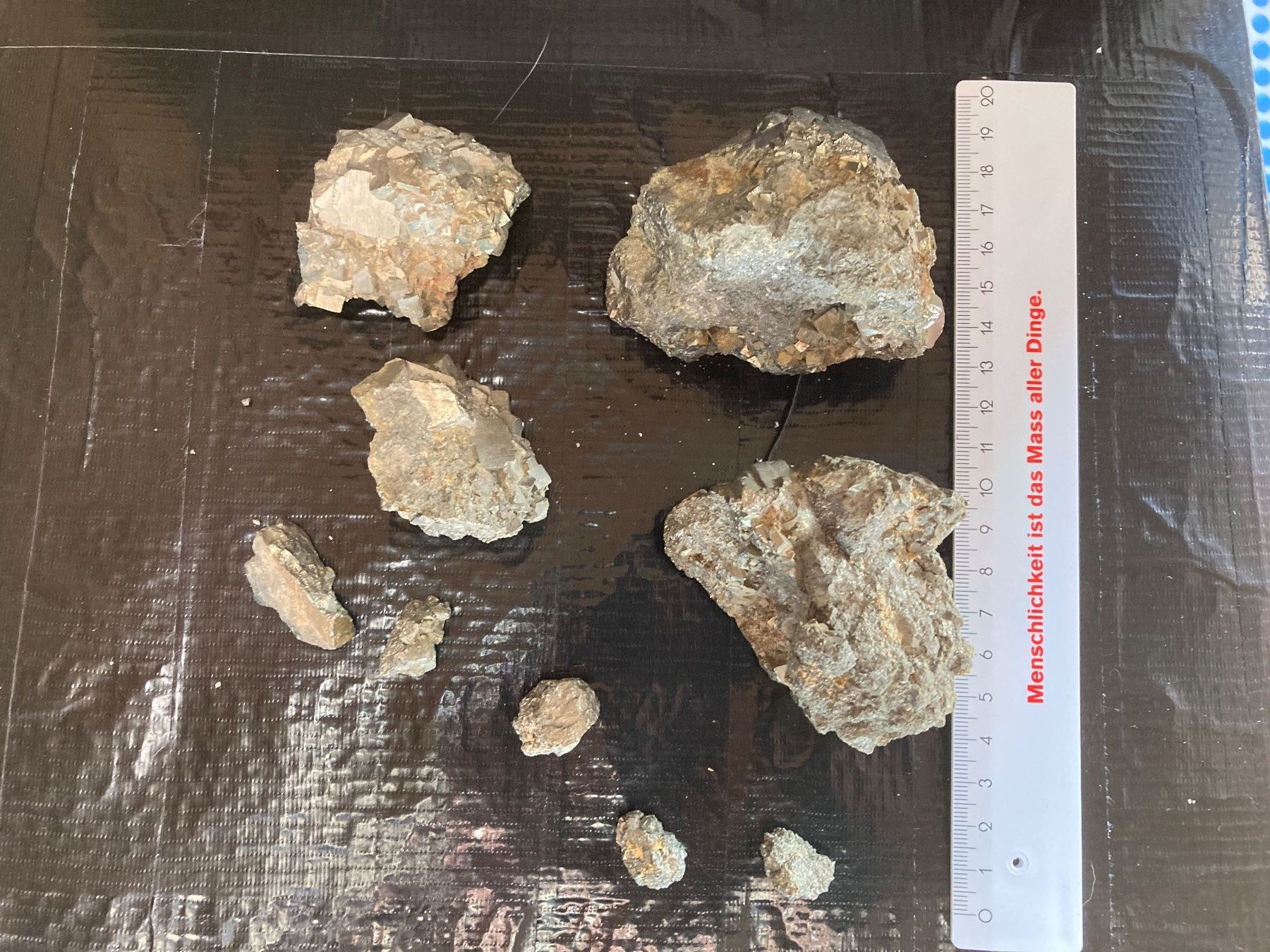 Minerali & Pietre curative: Pyrit-Sammlung – Usato da Ruschein venduto da strudelbrown 3
