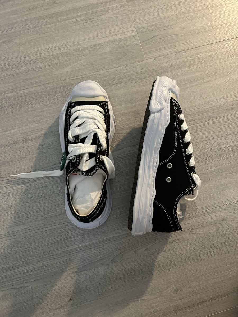 Chaussures hommes: Sneakers Maison Mihara  – Neuf avec emballage d'origine à Suscévaz par ade_t8x2 1