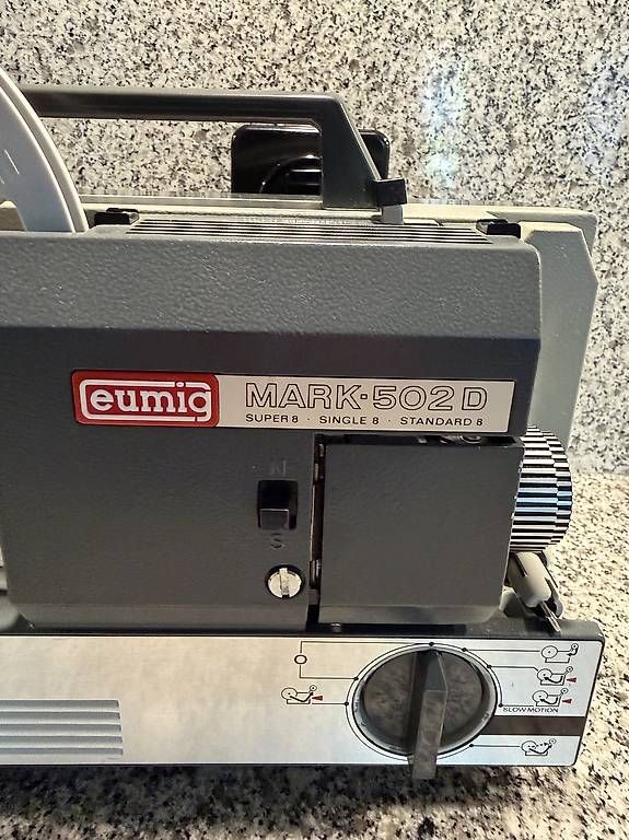 Pellicole: Eumig Mark 502D Super 8  Projektor – Usato da Winterthur venduto da Calculating.Infinity 1