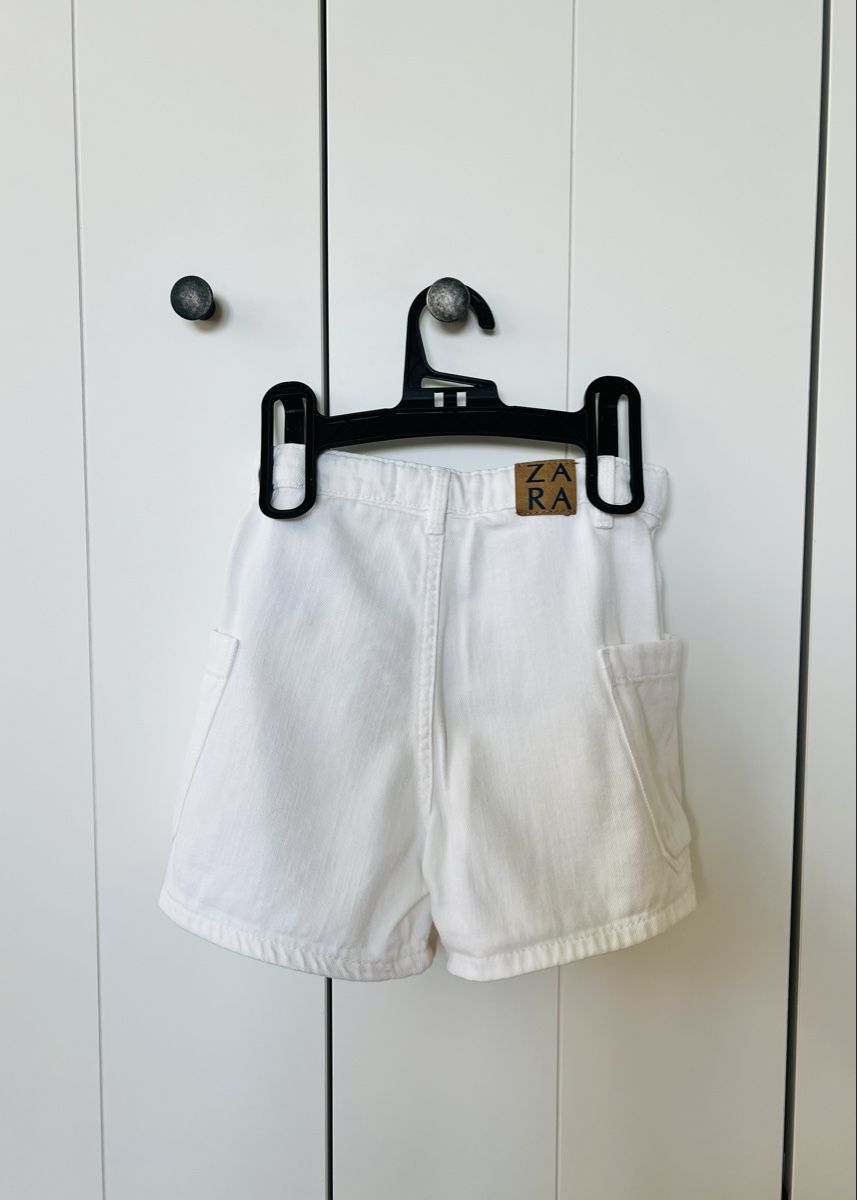Zara Pantaloni: Zara 116 Shorts weiss – Usato da Burgdorf venduto da rulan 2