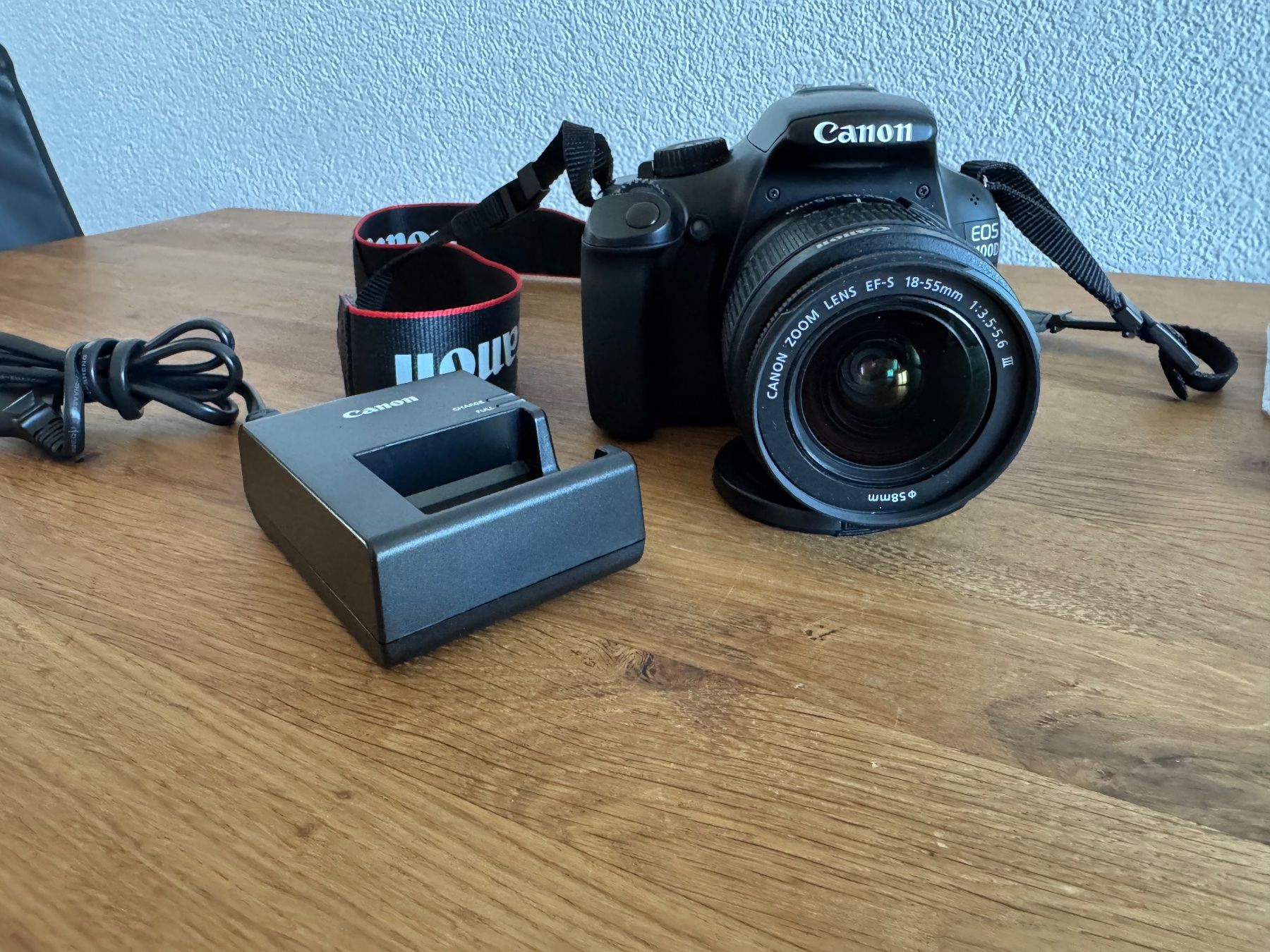 Canon Kamera: Canon Eos 1100 D Spiegelreflex Kamera – Gebraucht aus frauenfeld von tia01 2