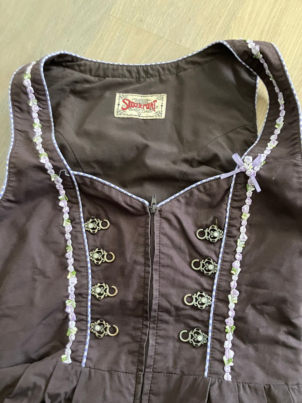 Vestiti: Oktoberfest Dirndl Grösse 32 – Usato da Lindau venduto da PrinterGuy 3