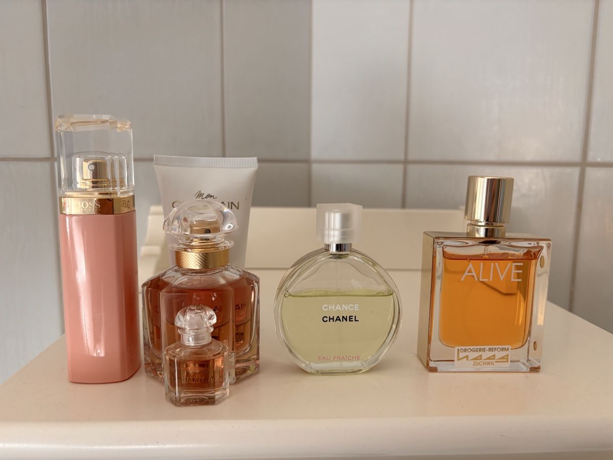 Profumi & Eau de Toilette: Parfumsammlung – Usato da Deitingen venduto da Puenktli01