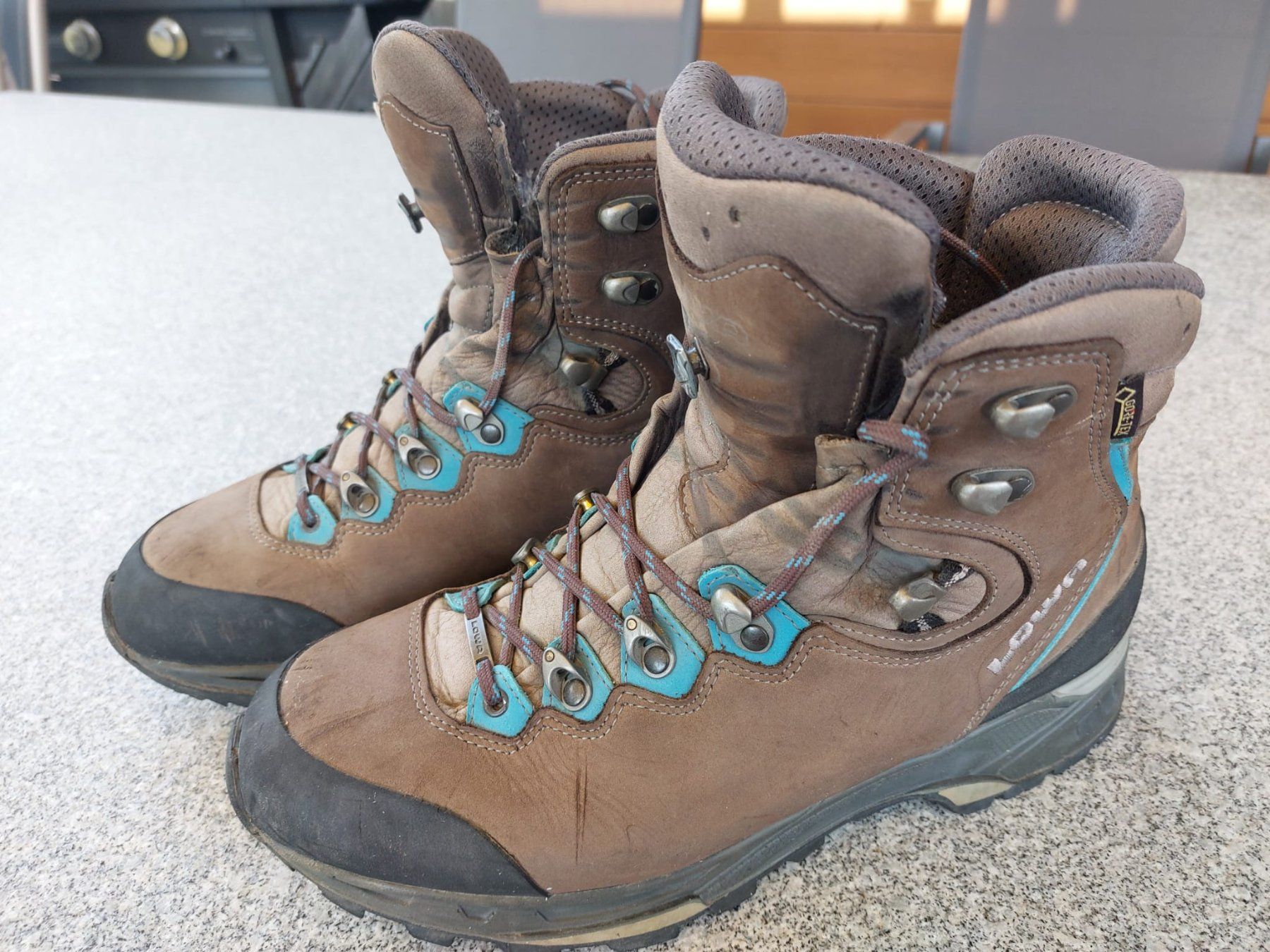 Lowa Scarpe da donna: Damen Wanderschuh Lowa Coretex – Usato da Giswil venduto da Sigi047