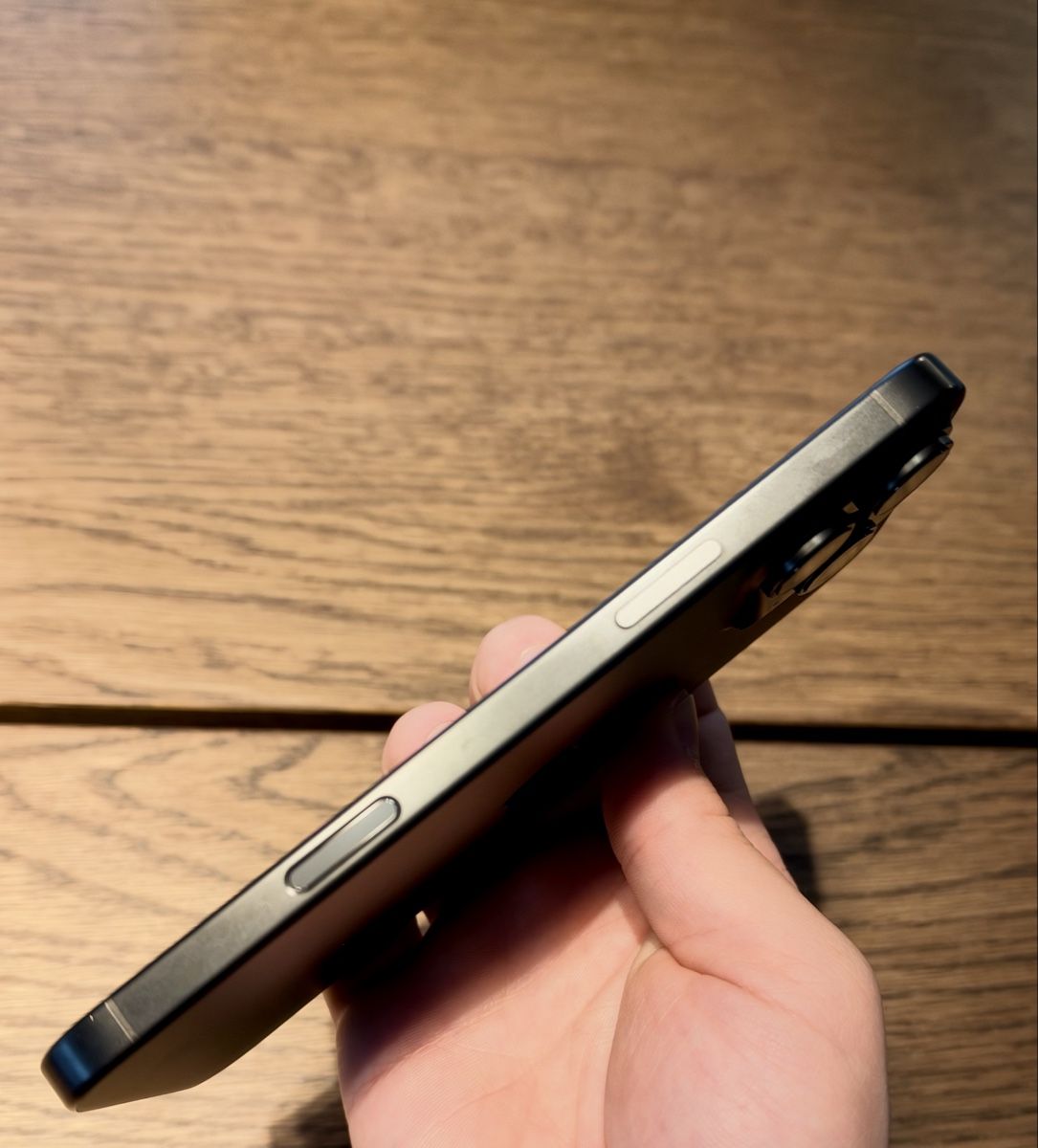 Apple Telefoni cellulari / Smartphones: Apple iPhone 16 Pro Max 1TB - 92% Akku – Usato da Dübendorf venduto da Phen 4