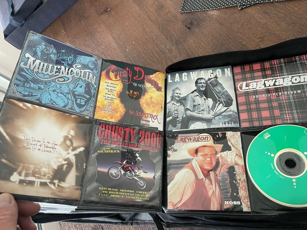 Punk Cd Sammlung (Gebraucht) in Savognin für CHF 51 – mit Lieferung auf ...
