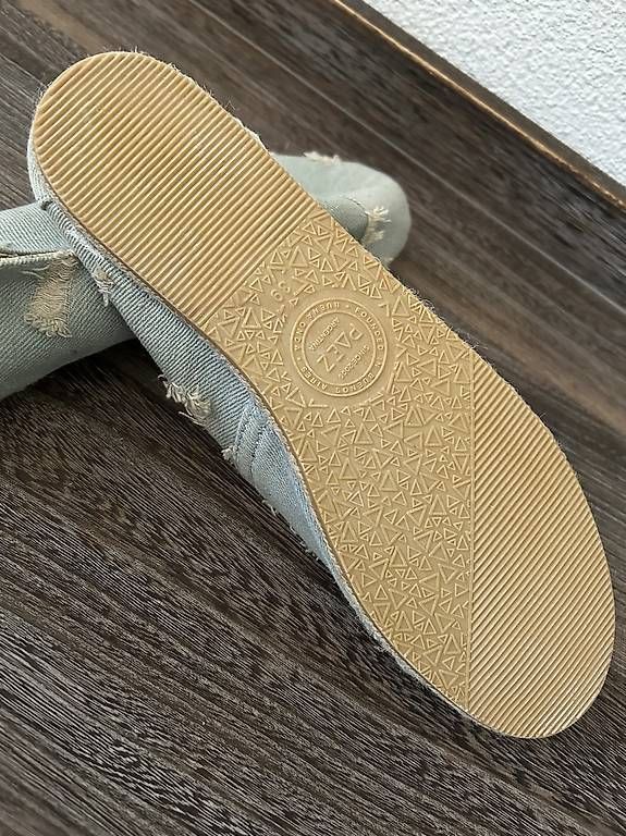 Scarpe da donna: Paez Schuhe – Usato da Beringen venduto da Sternli650 3