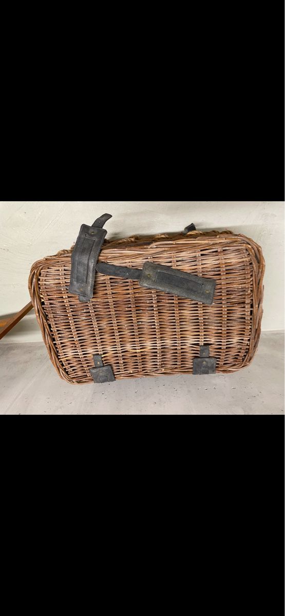 Sonstiges für Haushalt & Wohnen: Panier en osier avec sangles – Gebraucht aus Genève von pet_sh52 2