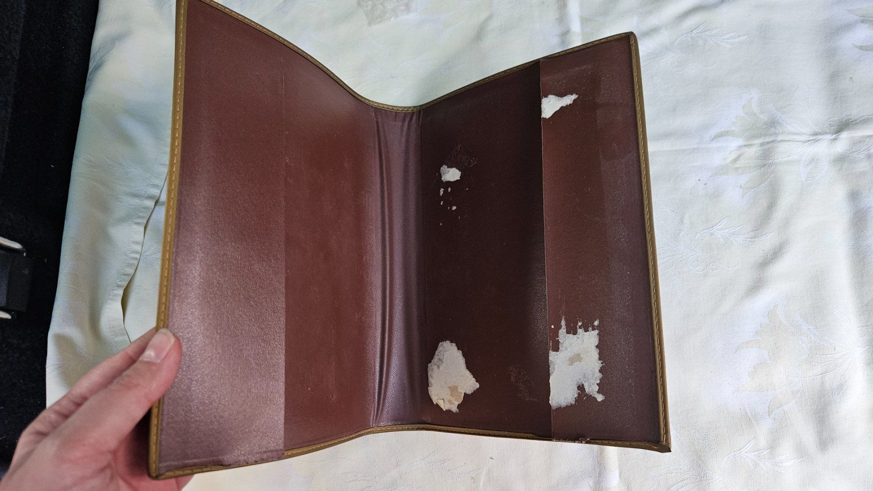 Cover & Protezioni schermo: Copertina in pelle per libri – Usato da Melano venduto da H-Sara 2
