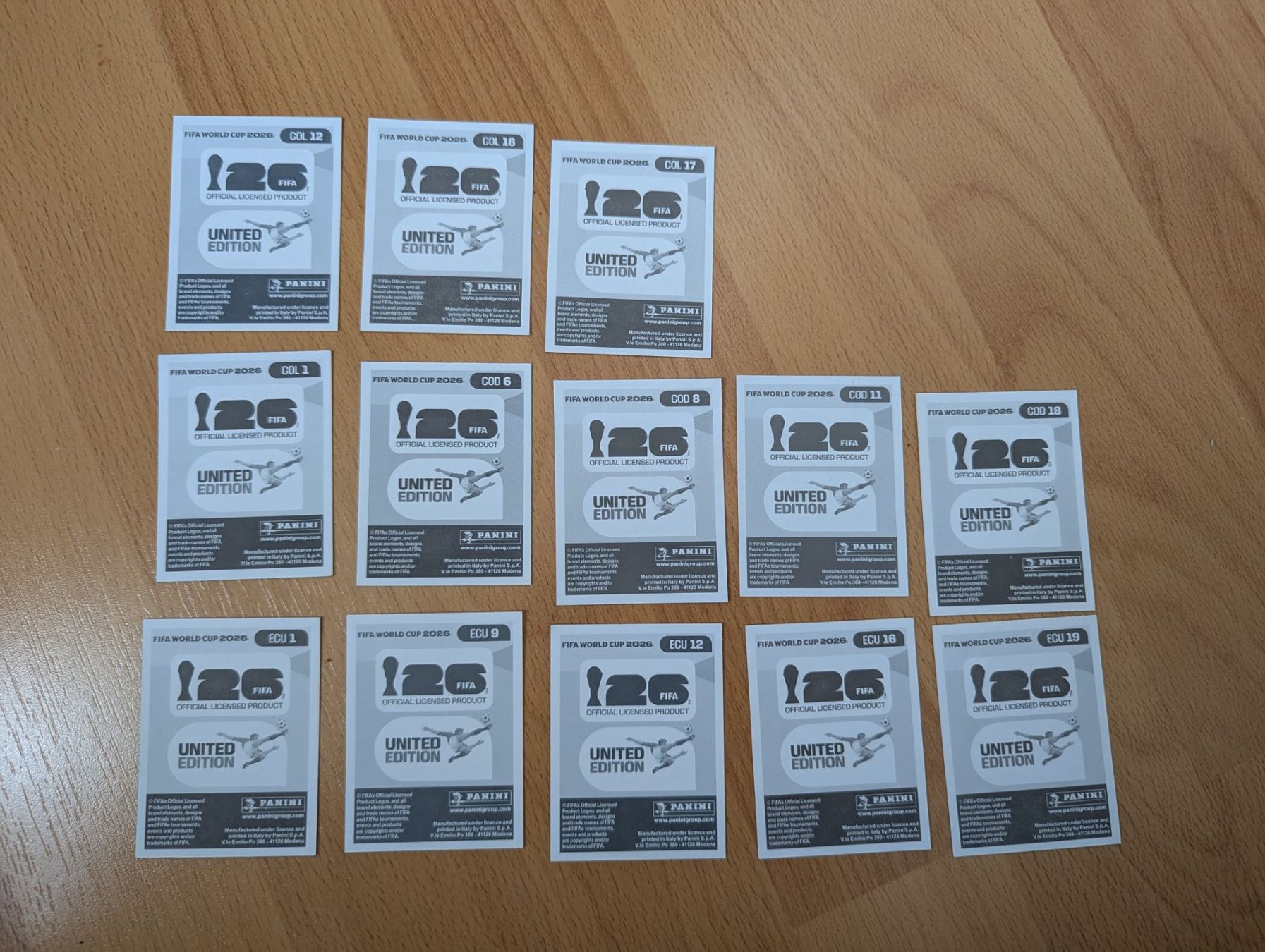 Panini Carte collezionabili: Panini WM 2026 versch. Bilder COL, ECU, COD, – Nuovo (secondo la descrizione) da Horgen venduto da Danosh17 1