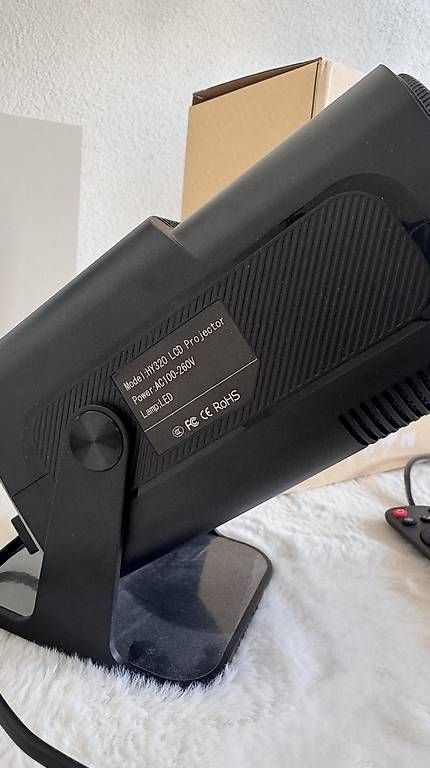 Proiettori: Projector neu – Usato da Münchenstein venduto da fionah 1