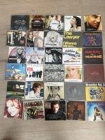 Lot de 30 CD Single divers artistes état bon