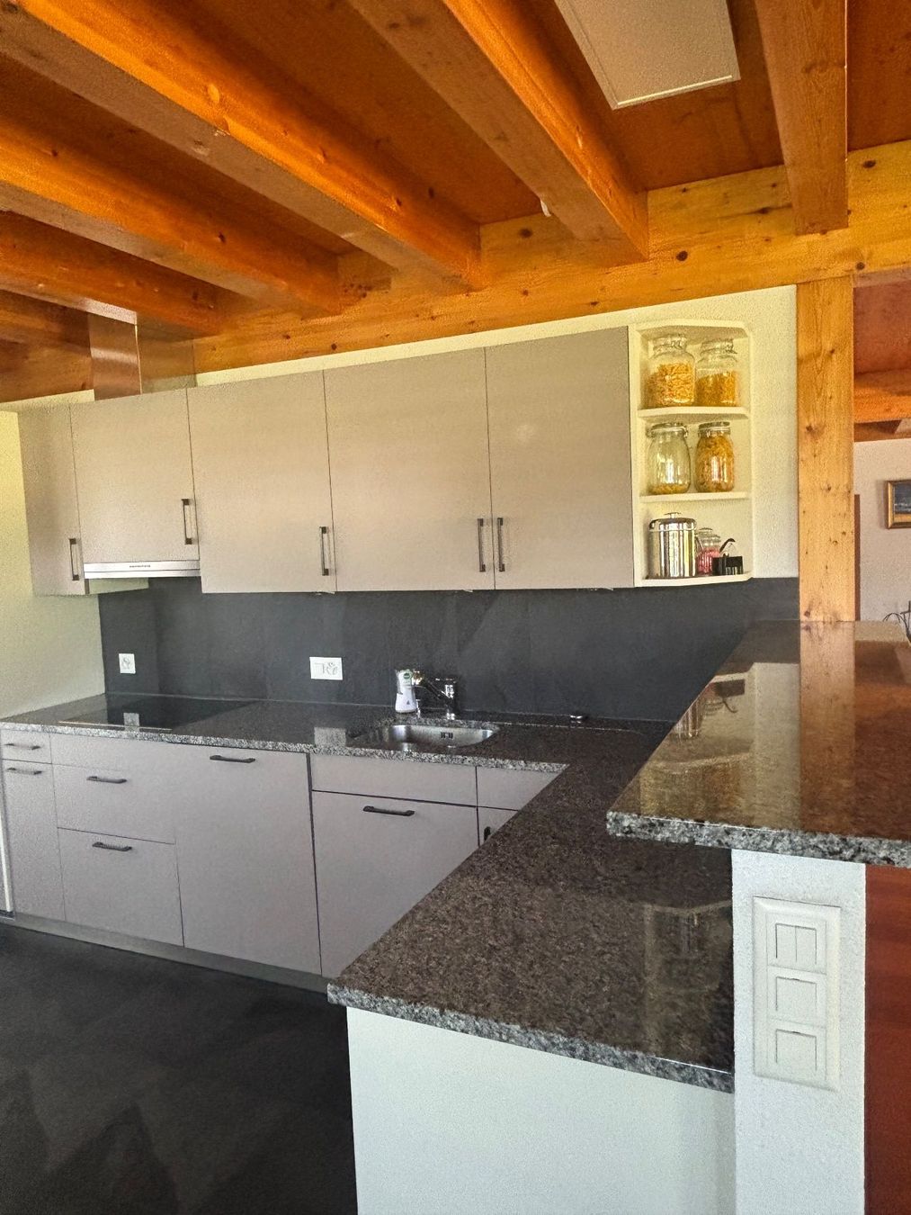 Cucine complete: Cuisine équipée complète avec granite – Usato da Vessy venduto da ire_vyn5 1
