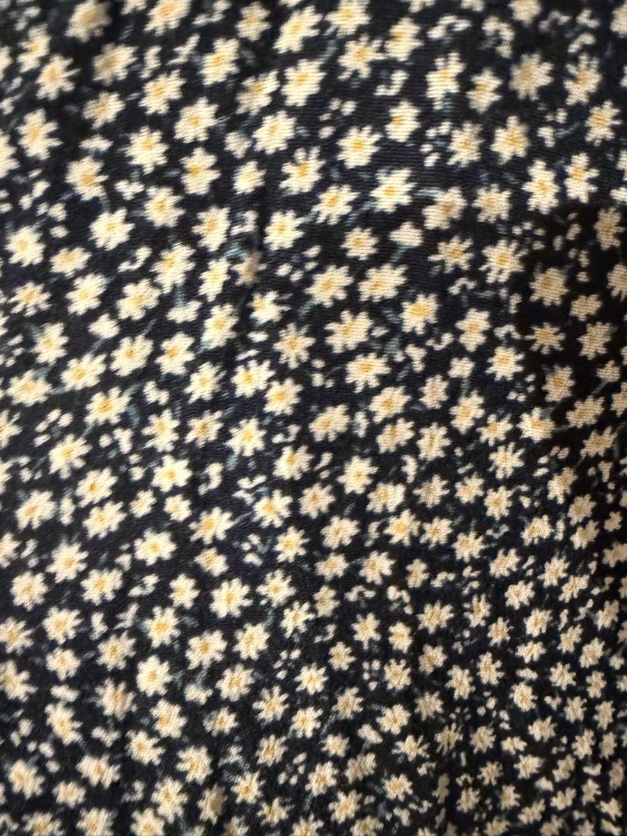 H&M Vestiti: 90ies Buttermom Wickelkleid mit Gänseblümchen – Usato da Basel venduto da rara1989 2