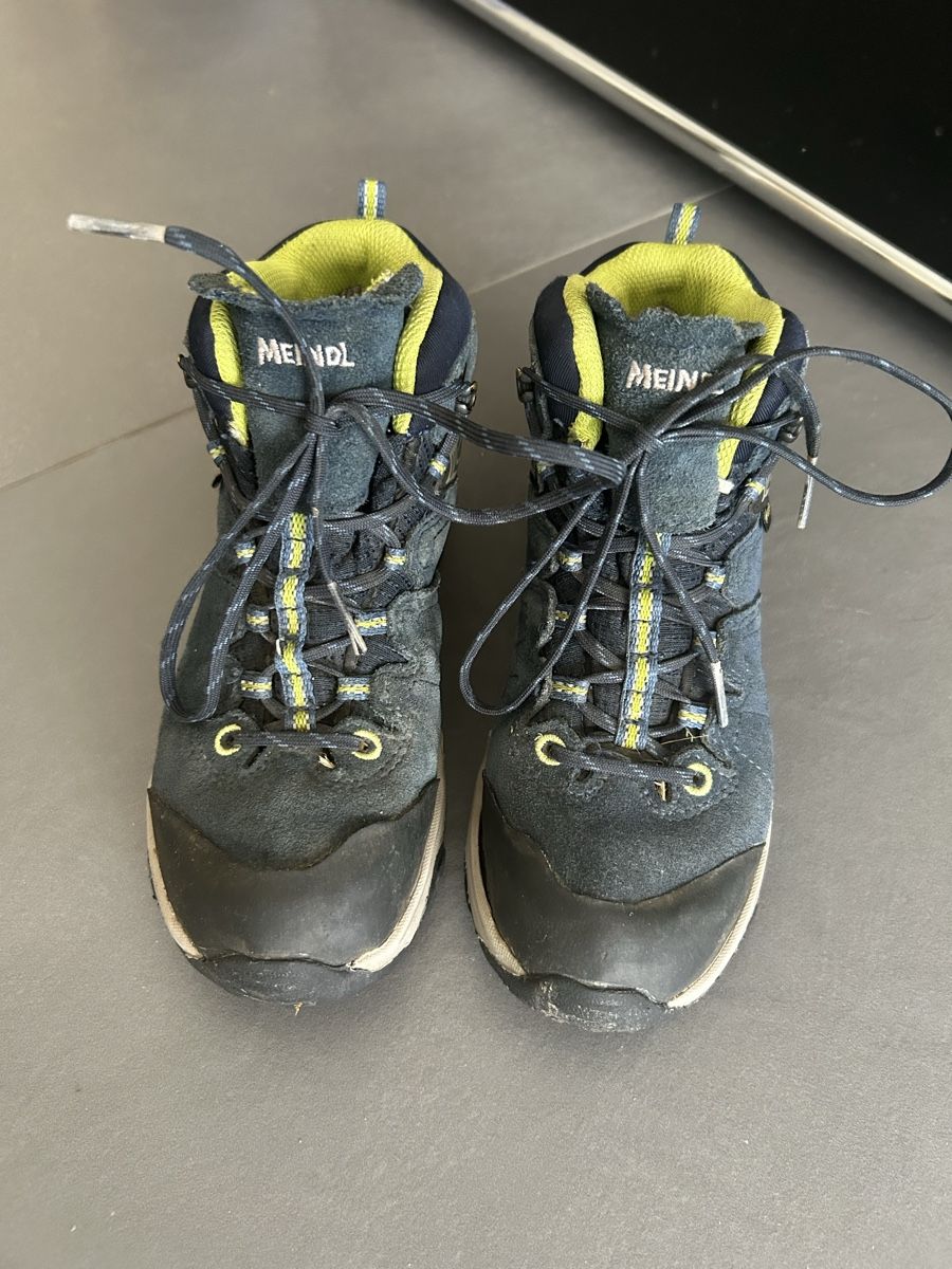 Meindl Schuhe für Jungen: Wanderschuhe Meindl Gr. 31 – Gebraucht aus Bassersdorf von marcel.land