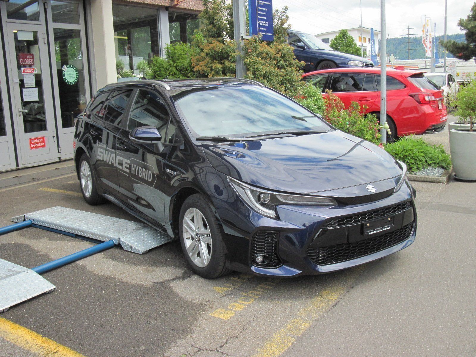 Suzuki Automobili: Suzuki Swace 1.8 Hybrid – Usato da Rotkreuz venduto da auto-bachmann 1