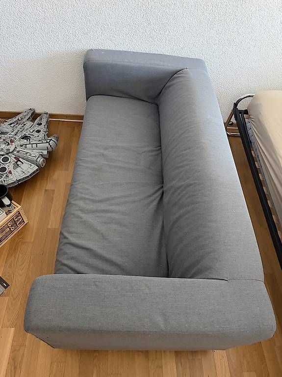 Sofas: Sofa grau – D'occasion à Châbles FR par celine61 3