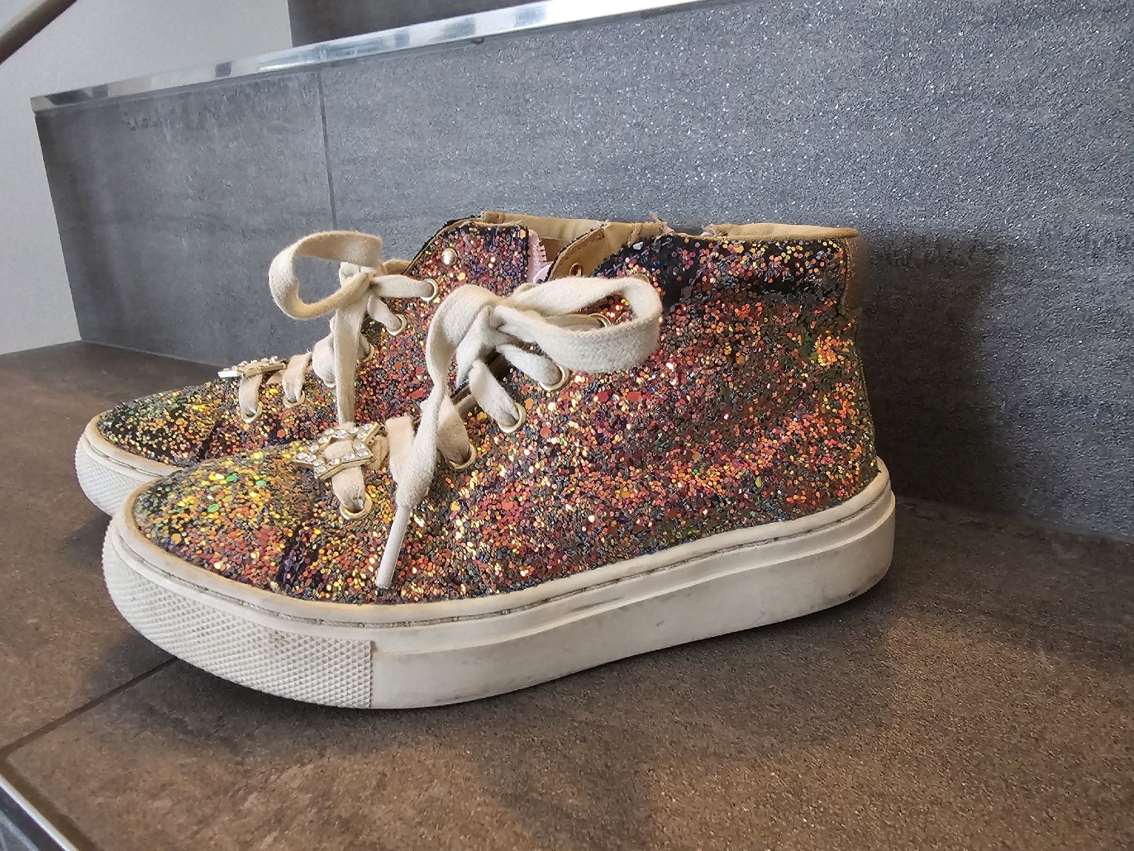 Skechers Scarpe per ragazze: coole Skechers Glitzer in 29 – Usato da Buch am Irchel venduto da Potzblitz2 1