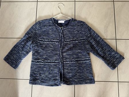Just White Bouclé-Jacke, Grösse 42