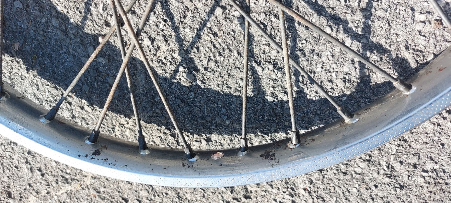 Puch Pneumatici & Ruote complete: puch Vorderrad  – Difettoso da Giswil venduto da Stocki02 6