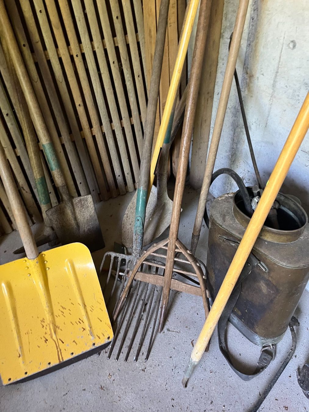 Alle Werkzeuge: Grosse Gartenwerkzeug-Sammlung – Gebraucht aus Leuggern von Yzerman2 7