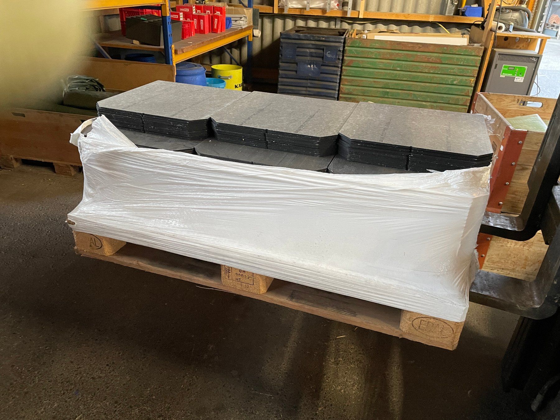 Eternit Piatti di portata: Dachschiefer "Eternit" Faserzementplatten – Nuovo (secondo la descrizione) da Mühleberg venduto da Koma67