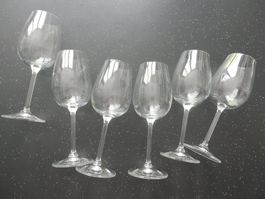 6 edle schlichte und klassische neuwertige Weingläser Glas