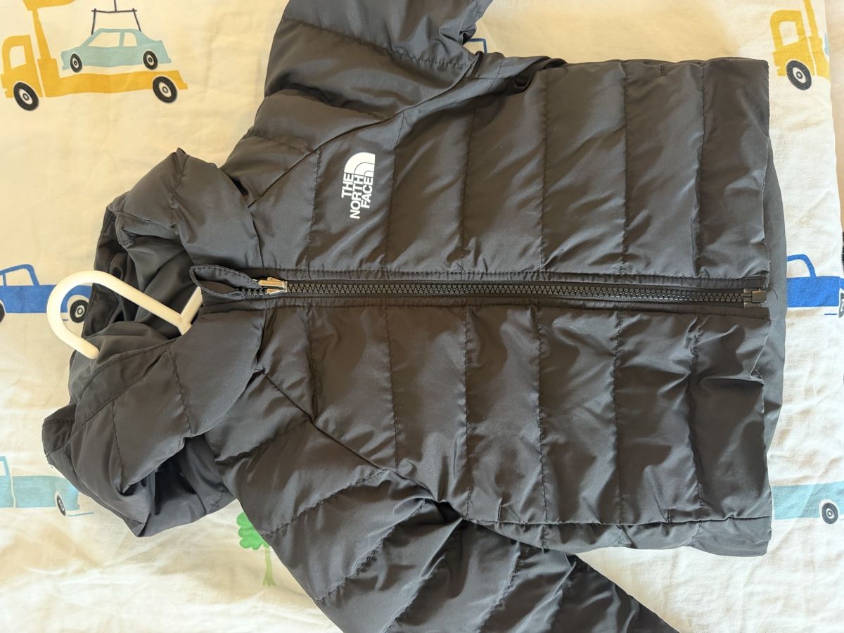 North Face Giacche & Cappotti: The North Face Puffer Jacket Grey Size 3 Years  – Usato da Reinach BL venduto da K.zh.A