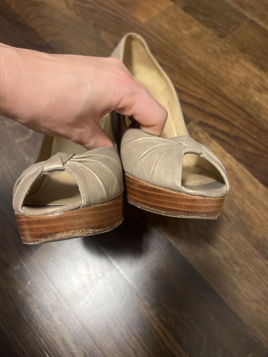 Stuart Weitzman Scarpe da donna: Elegant Stuart Weitzman heels / pumps size 39.5-40 – Usato da Zürich venduto da tan_8nxr 4