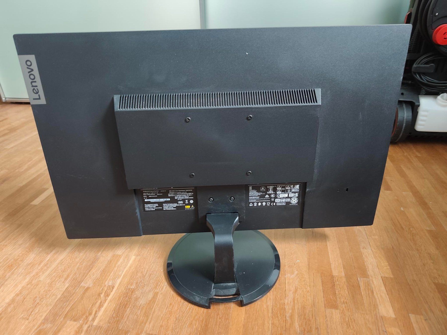 Lenovo Ecrans: Bildschirm LENOVO – D'occasion à Richterswil par Psaegi0 1