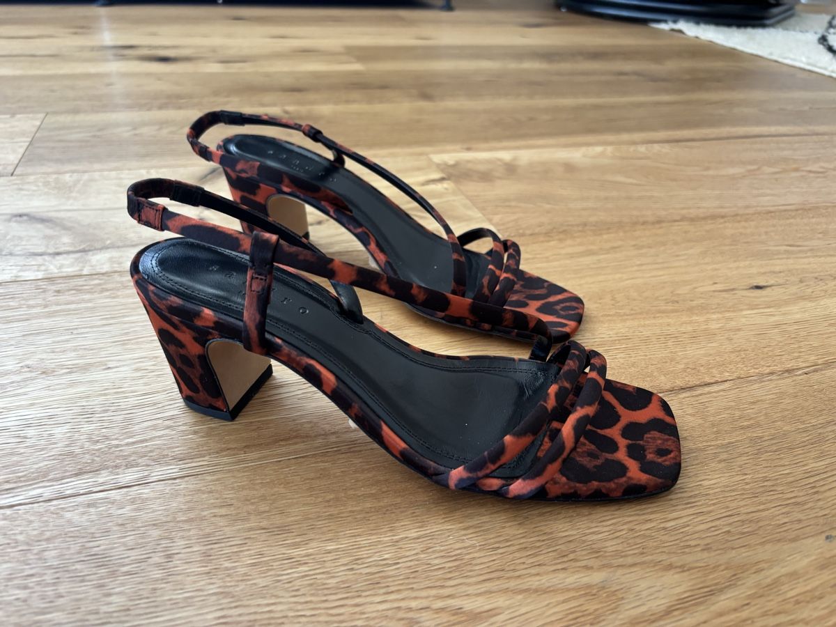 Sandro Scarpe da donna: Sandro Sandals NEW – Nuovo e nell'imballaggio originale da Seewen SZ venduto da banzinho 1
